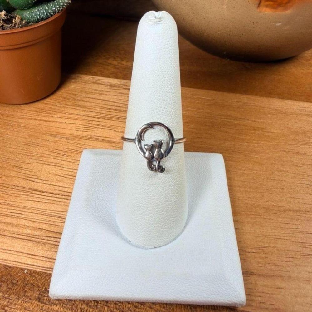 2 Sitting Cats Ring - Size 6 - .925 Sterling SIlver
